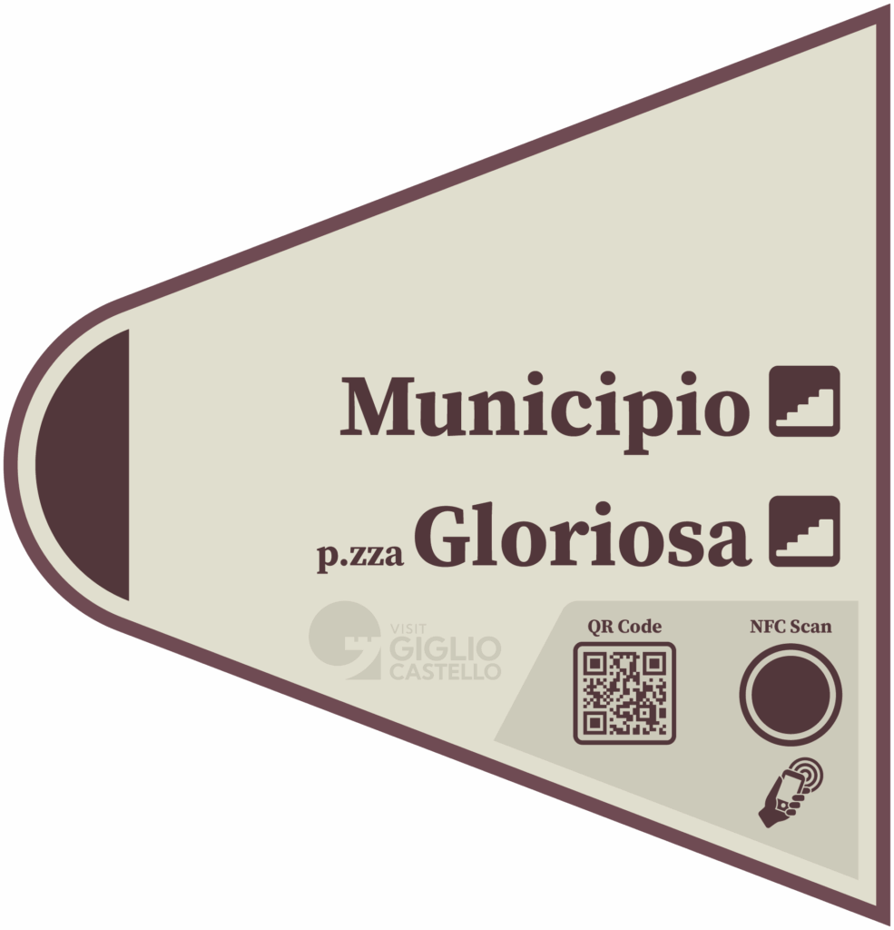 Ulteriore cartello che indica la strada per Municipio e Piazza Gloriosa.